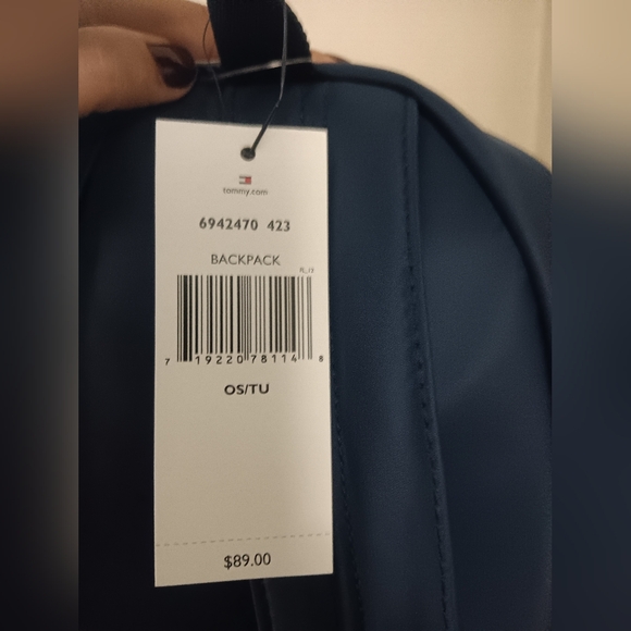NWT TOMMY HILFIGER BACKPACK 🎒 - Picture 3 of 8